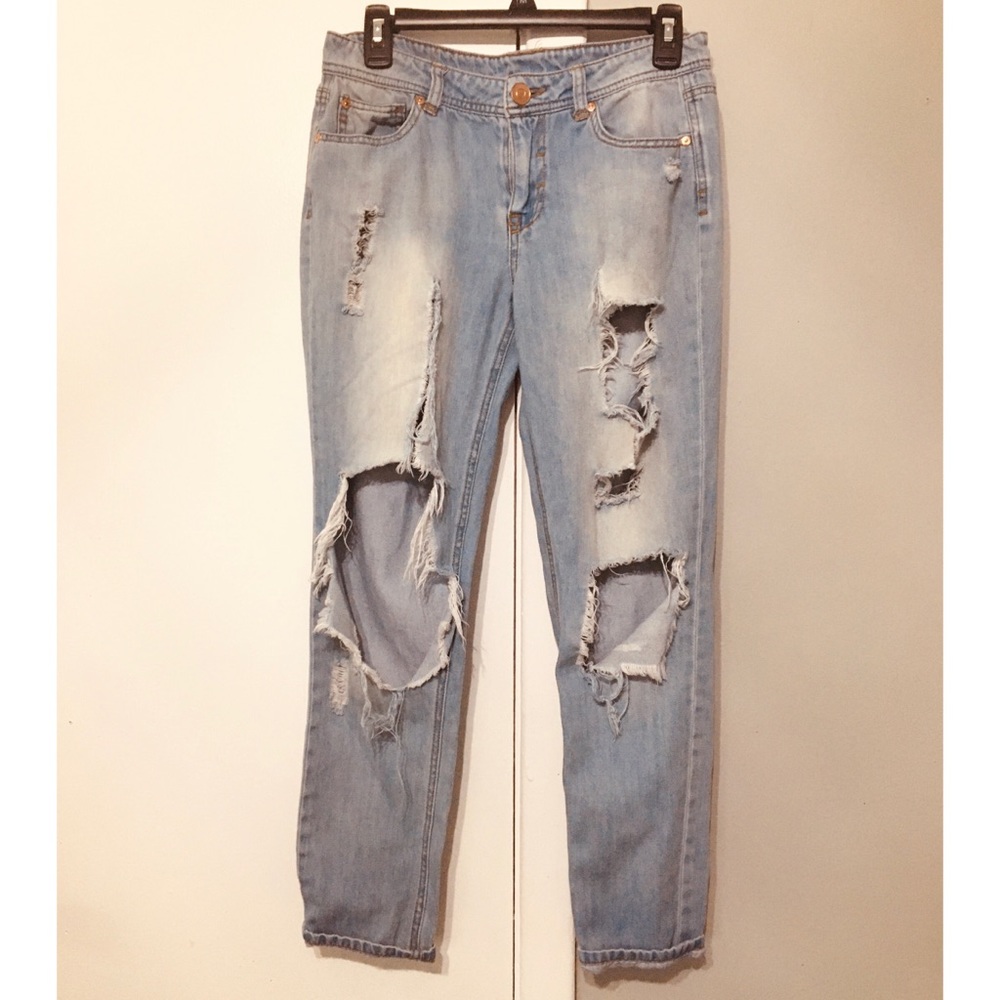Elan distressed boyfriend jeans